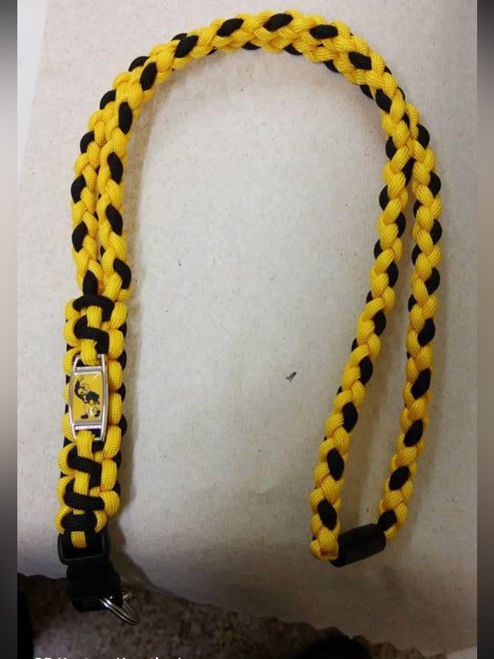 IOWA HAWEYES Yellow & Black Braided Paracord Lanyard
